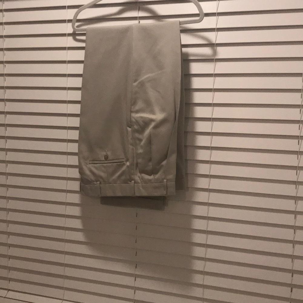 Men’s slacks